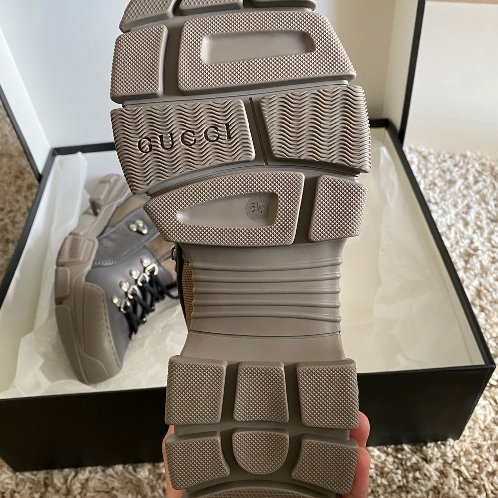 Gucci - Picture 8 of 11